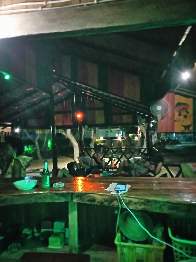 Koh Mook Oyoy Reggaebar Bungalow Eksteriør billede